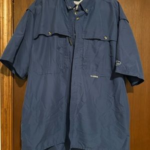 Drake shirt great Preowned condition vented lots of pockets blue XL